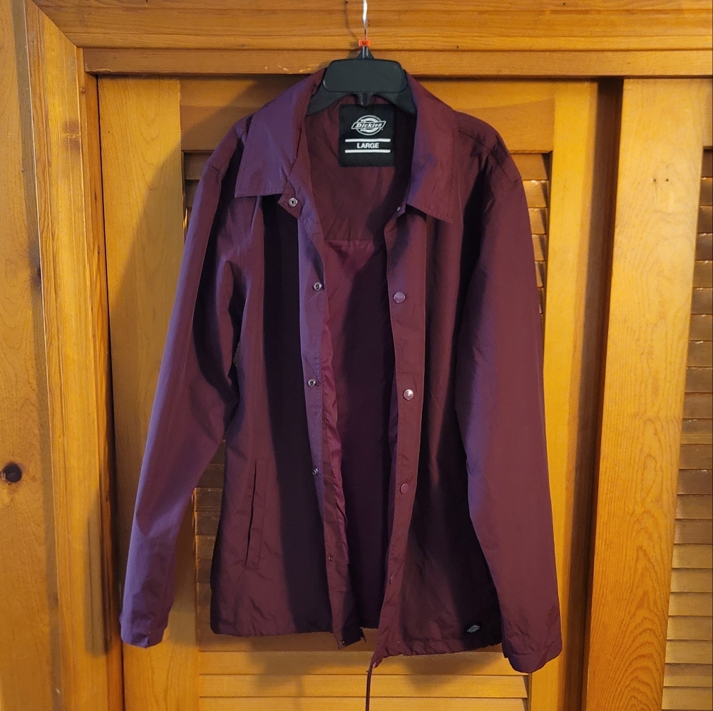 NWOT. MEN'S DICKIES WINDBREAKER JACKET